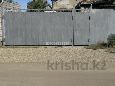 Отдельный дом · 5 комнат · 100 м² · 10 сот., Сроственская 155 — Темиржол бойында Ардагерлер кошесимен за 32 млн 〒 в Семее