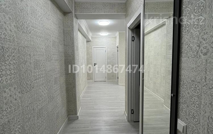 3-комнатная квартира · 76.8 м² · 1/13 этаж, Кабдолова за 400 000 ₸ в Алматы, Ауэзовский р-н — фото 2