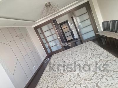 2-бөлмелі пәтер · 100 м² · 11/15 қабат, Жазылбека 20, бағасы: 350 000 ₸ в Алматы, Ауэзовский р-н