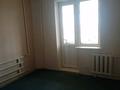 3-комнатная квартира · 64 м² · 7/9 этаж, мкр Строитель 5 за 20 млн ₸ в Уральске — фото 11