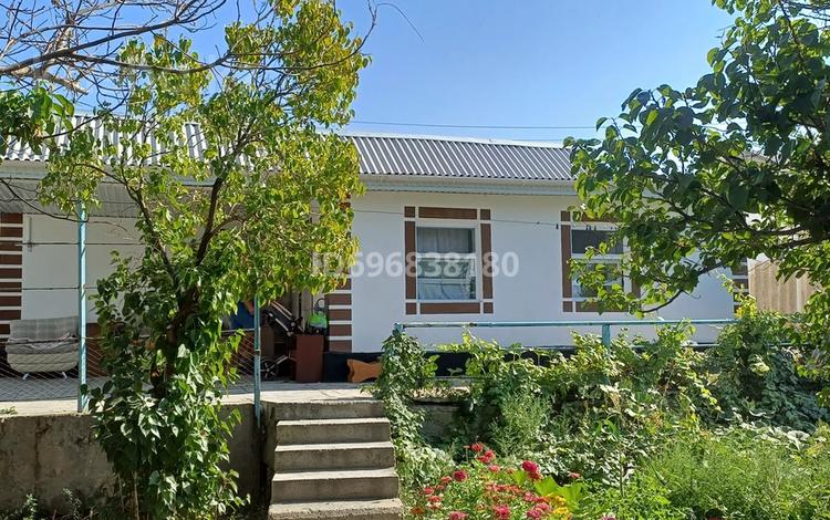 Отдельный дом · 4 комнаты · 100 м² · 8 сот., Старикова 103 за 11 млн 〒 в Таразе — фото 2