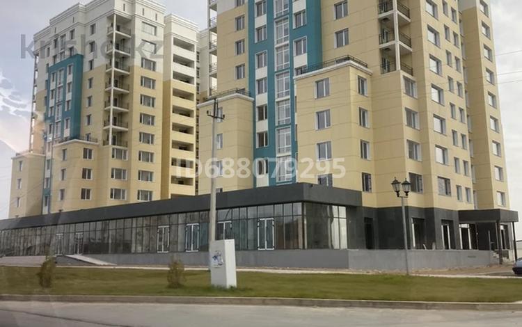 3-бөлмелі пәтер, 73.3 м², 5/12 қабат ай сайын, Жаңа қала, 9 көше 30/1 — Туран молл, синойл, бағасы: 110 000 〒 в Туркестане — фото 2