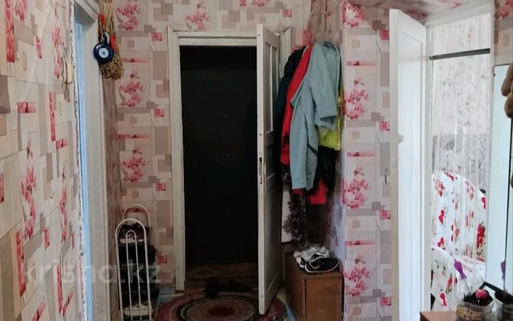 3-комнатная квартира · 58 м² · 1/2 этаж, Пугачева 244 за 8 млн ₸ в Петропавловске — фото 2