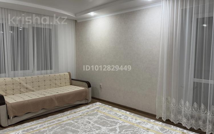 4-бөлмелі пәтер · 72 м² · 3/5 қабат, 4 3, бағасы: 30 млн ₸ в Аксае — фото 2