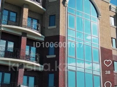4-бөлмелі пәтер · 112.41 м² · 10/12 қабат, Азаттык 72-а, бағасы: 46 млн ₸ в Атырау