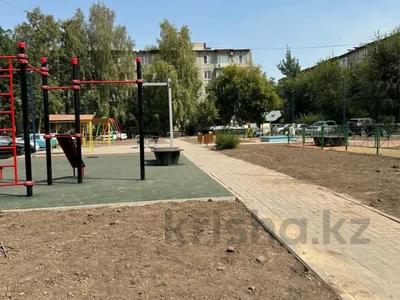 3-комнатная квартира · 50 м² · 2/5 этаж, Назарбаева 65/1 за 220 000 〒 в Усть-Каменогорске