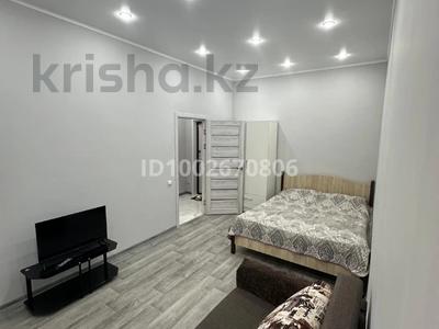 1-бөлмелі пәтер · 33 м² · 1/9 қабат, Шакшак Жанибек батыра 45Г, бағасы: 12 000 ₸ в Костанае