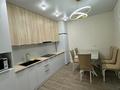2-комнатная квартира · 60 м² · 1/13 этаж, Просп. Назарбаева 28 — Назарбаева угол пр. Райымбека за 420 000 ₸ в Алматы, Жетысуский р-н