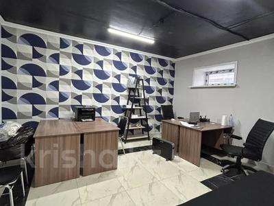 Свободное назначение, офисы, магазины и бутики, склады, общепит, салоны красоты, медцентры и аптеки, образование, развлечения · 70 м² за 14.5 млн 〒 в Караганде, Казыбек би р-н