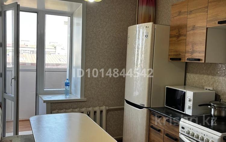 1-комнатная квартира · 40 м² · 7/9 этаж, мкр Юго-Восток, Муканова 18 за 160 000 ₸ в Караганде, Казыбек би р-н — фото 2
