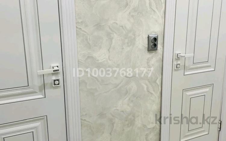 2-комнатная квартира · 57 м² · 2/9 этаж, мкр 11, Мкр 12 41 — Жаксы за 2 000 〒 в Актобе — фото 9