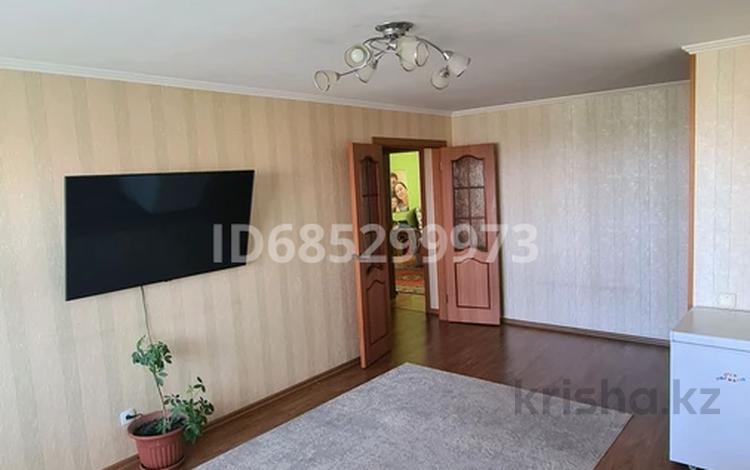 3-комнатная квартира, 71 м², 6/9 этаж, Батыр баяна за 35 млн 〒 в Петропавловске — фото 2