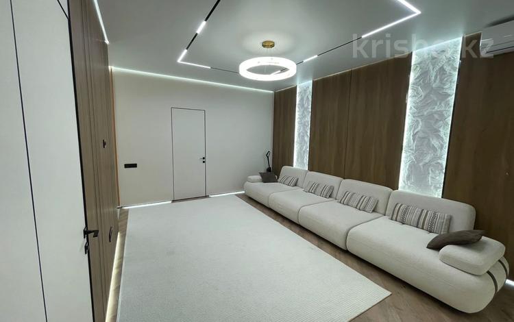 2-бөлмелі пәтер · 75 м² · 4/20 қабат, Гагарина 310, бағасы: 500 000 ₸ в Алматы, Бостандыкский р-н — фото 2