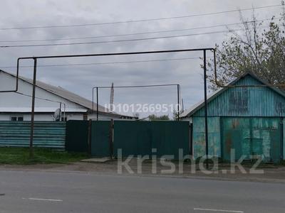 Отдельный дом · 4 комнаты · 85 м² · 10 сот., Кайр шакенов 22 — Мухтар ауезов за 9.5 млн ₸ в Аксае
