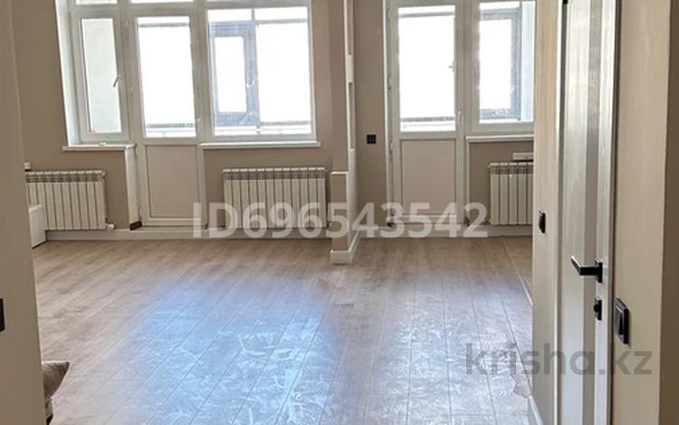 3-комнатная квартира, 93 м², 6/18 этаж, Мәңгілік Ел 53 — Улы Дала