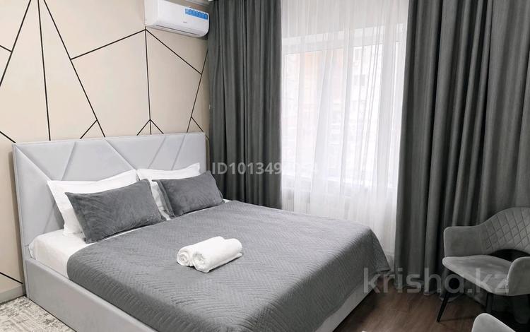 1-бөлмелі пәтер · 60 м² · 1/5 қабат, Нұрсая ш/а., Проездь шырайлы 1/5, бағасы: 2 000 ₸ в Атырау, мкр Нурсая — фото 7