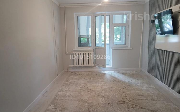2-бөлмелі пәтер · 54 м² · 2/5 қабат, Қарасу ш/а. 10 — Қасында садик және мектеп бар, бағасы: 16 млн ₸ в Таразе, мкр Карасу — фото 2