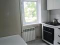 2-бөлмелі пәтер · 54 м² · 2/5 қабат, Қарасу ш/а. 10 — Қасында садик және мектеп бар, бағасы: 16 млн ₸ в Таразе, мкр Карасу — фото 3