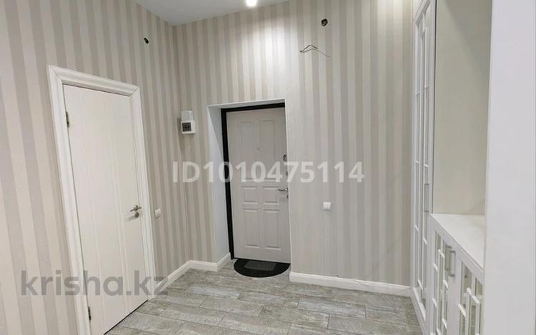 3-бөлмелі пәтер · 154 м² · 11/12 қабат, мкр 5, Алии Молдагуловой 5а — 5 мост, бағасы: 75 млн ₸ в Актобе — фото 2