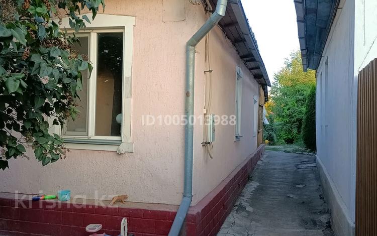 Отдельный дом · 4 комнаты · 78.3 м² · 8.6 сот., мкр Кемел (Первомайское), Есим хана 86 — Школа 193 за 65 млн ₸ в Алматы, Жетысуский р-н — фото 2