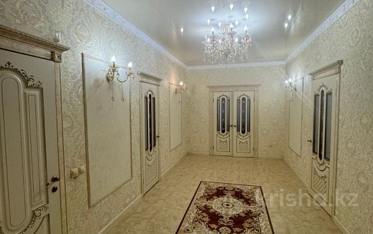 Отдельный дом · 5 комнат · 250 м² · 7 сот., Заречный 1 за 65 млн ₸ в Актобе, жилой массив Заречный-1 — фото 5