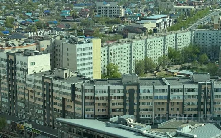 2-комнатная квартира · 92 м² · 20/25 этаж, мкр 11 — Apt. 85 за 16.5 млн ₸ в Актобе — фото 2
