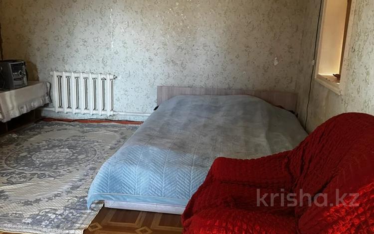 2-бөлмелі пәтер · 74 м² · 1/5 қабат, Конаева без номера — Сулейменова, бағасы: 7 000 ₸ в  — фото 2