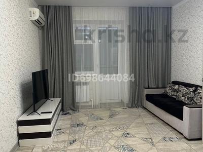 1-комнатная квартира · 50 м² · 2/5 этаж, мкр. Алтын орда, Алия Молдагулова 36 б — Напротив Гипермаркет Дина за 10 000 〒 в Актобе