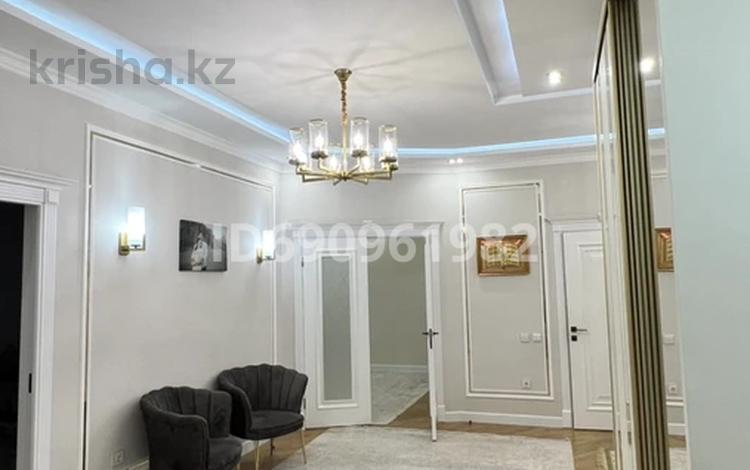 4-комнатная квартира, 154 м², 3/10 этаж, 31Б мкр 8