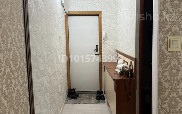 2-комнатная квартира · 46 м² · 2/5 этаж, мкр Каратау 22 за 100 000 ₸ в Таразе — фото 2