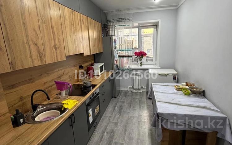 2-комнатная квартира · 54 м² · 8/9 этаж, Карагайлы за 220 000 ₸ в Семее — фото 2