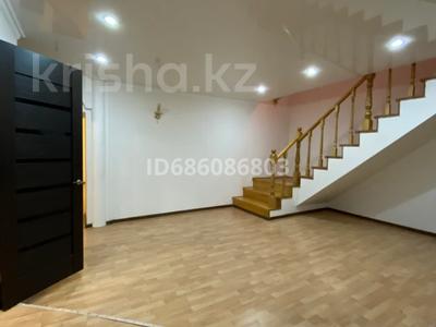 Отдельный дом · 7 комнат · 300 м² · 15 сот., Беимбета Майлина — проспект Магжана Жумабаева за 1.3 млн 〒 в Астане, Алматы р-н