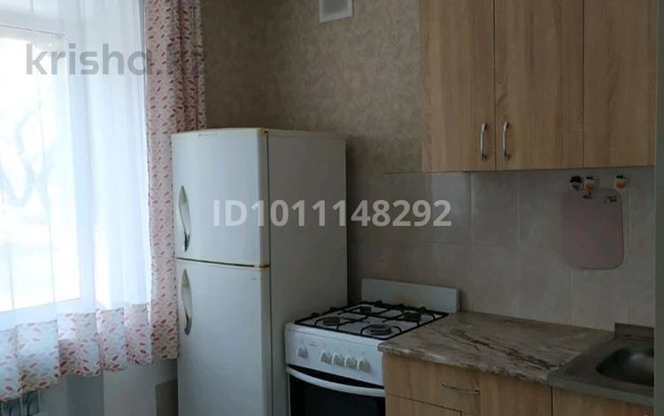 2-бөлмелі пәтер · 44 м² · 1/3 қабат, Горняков — Парк Достык, бағасы: 9 млн ₸ в Рудном — фото 3