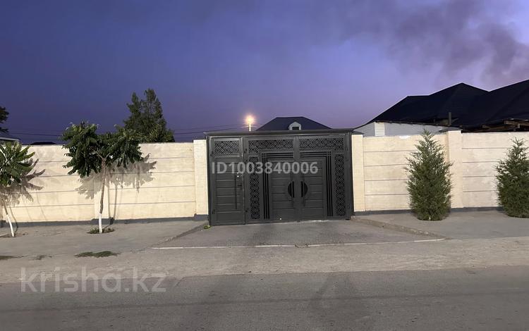 Отдельный дом · 4 комнаты · 120 м² · 10 сот., Сатыбалдиева 46 — Ворота выходят на широкую улицу Султанбаева за 45 млн 〒 в Таразе — фото 2