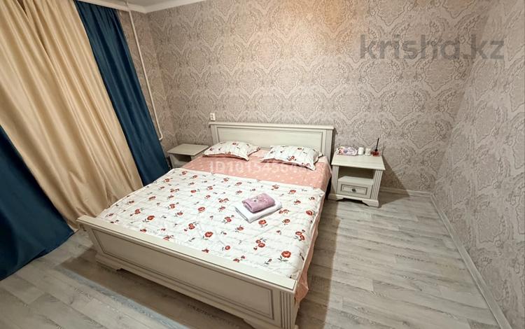 2-бөлмелі пәтер · 54 м² · 5/9 қабат, 11 ш/а., Аз-Наурыз 2, бағасы: 12 000 ₸ в Актобе, мкр 11 — фото 2