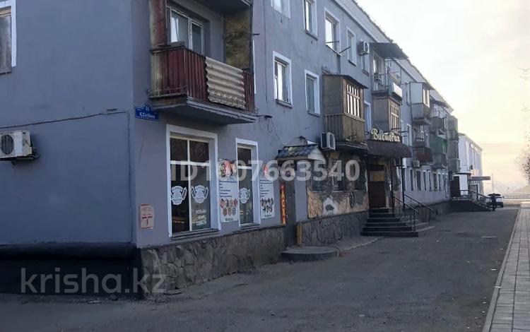 3-комнатная квартира · 59 м² · 2/3 этаж, Сатпаева 195 — Улытауская. за 90 000 ₸ в Жезказгане — фото 2