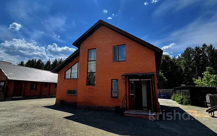 Жеке үй · 3 бөлме · 200 м², Звездная, бағасы: 150 000 ₸ в Бурабае — фото 14