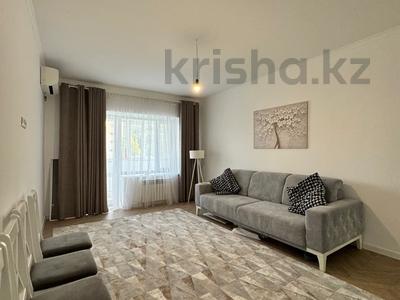 2-комнатная квартира, 76 м², 4/8 этаж, мкр 4 33 за 28.7 млн 〒 в Уральске, мкр 4