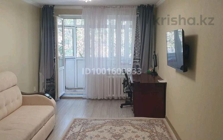 2-бөлмелі пәтер · 48 м² · 4/5 қабат, Самал 10 — Аль фараби, бағасы: 150 000 ₸ в Таразе — фото 2