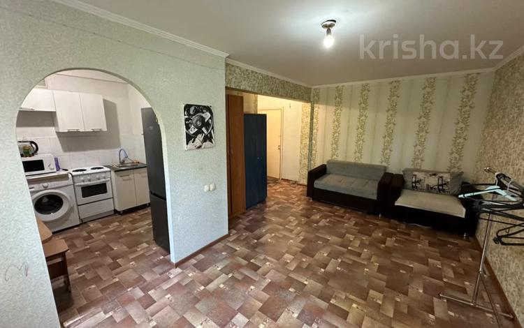 1-бөлмелі пәтер · 32 м² · 3/5 қабат, Севастопольская 18, бағасы: 15 млн ₸ в Усть-Каменогорске — фото 3