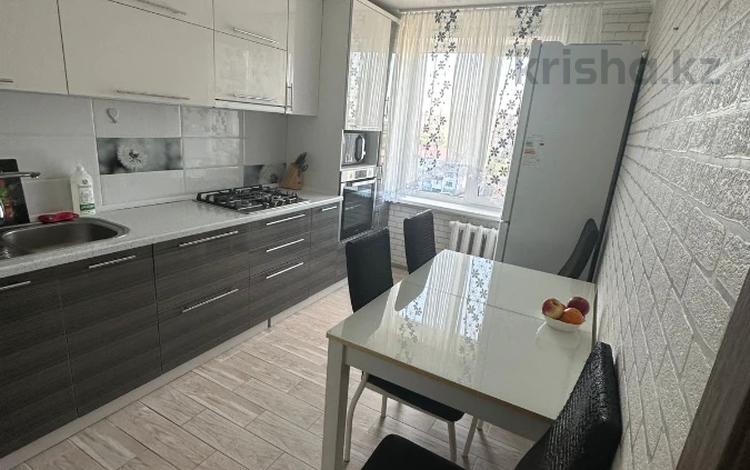 5-бөлмелі пәтер, 105 м², 7/10 қабат, Проезд Жамбыла, бағасы: 37.5 млн 〒 в Петропавловске — фото 2