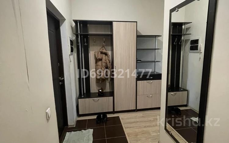 3-комнатная квартира, 83 м², 13/24 этаж помесячно, К. Куанышбаева 14 за 250 000 〒 в Астане, Алматы р-н — фото 2