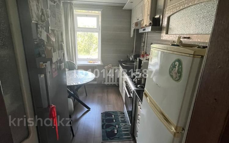 3-комнатная квартира · 62.5 м² · 5/5 этаж, Ружейникова 10/1 за 22 млн ₸ в Уральске — фото 2