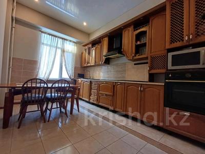 3-комнатная квартира · 172 м² · 4/16 этаж, мкр Самал-1 — Достык Плаза за 136 млн ₸ в Алматы, Медеуский р-н