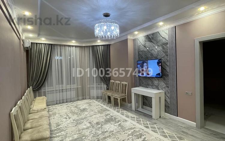 Часть дома · 5 комнат · 188 м² · 3 сот., Жубан Молдагалиева 12/4 за 70 млн 〒 в  — фото 3