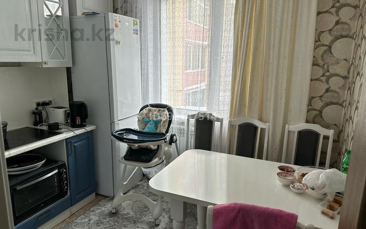 2-комнатная квартира · 59.7 м² · 2/9 этаж, мкр Новый Город, Ермекова 106А — Университет Казпотребсоюза, супермаркет Аян за 27.5 млн ₸ в Караганде, Казыбек би р-н — фото 2