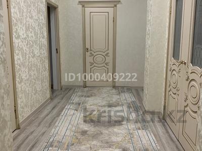 3-бөлмелі пәтер · 120 м² · 3/10 қабат, Махамбета 125 б, бағасы: 400 000 〒 в Атырау