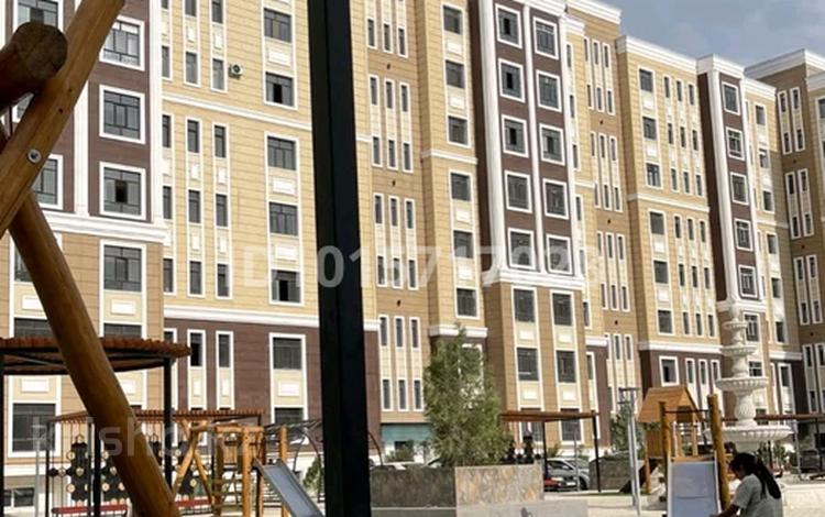 3-комнатная квартира · 140 м² · 8/8 этаж, 32А мкр 4 за ~ 30 млн ₸ в Актау — фото 2