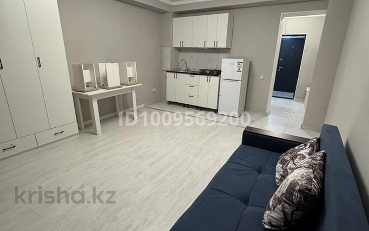 1-комнатная квартира · 28 м², мкр Айгерим-1, Молдагуловой 24 за 150 000 ₸ в Алматы, Алатауский р-н — фото 2