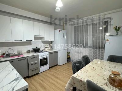 3-комнатная квартира · 78 м² · 1/5 этаж, Алтын орда 6/3 — Алма Сити 5 за 350 000 ₸ в Алматы, Наурызбайский р-н